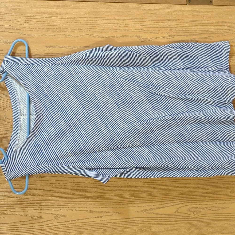 Banana Republic Sleeveless Shirt